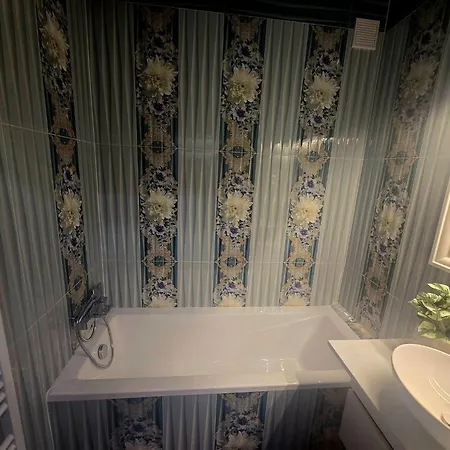 아파트 Evita Apartman Hajduszoboszlo Szeptember 1 - Majus 31 *