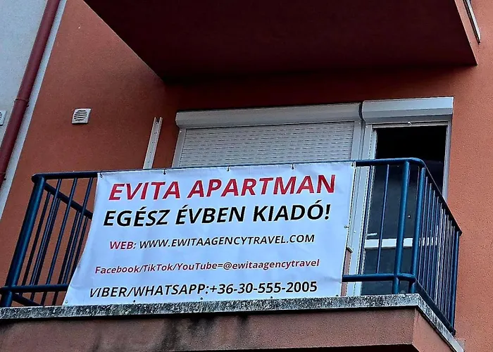 아파트 Evita Apartman Hajduszoboszlo Szeptember 1 - Majus 31 *
